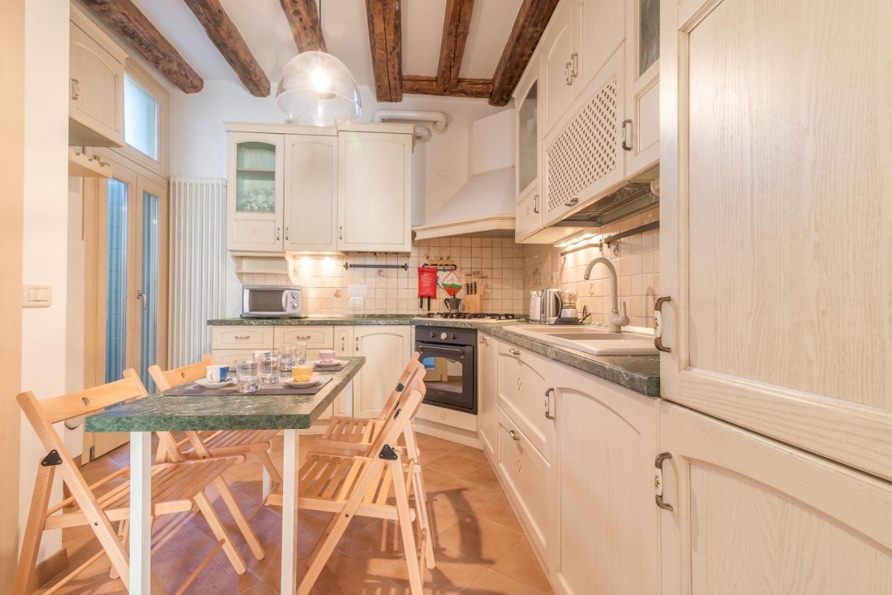 Apartament Casa Masa Close To @s.lucia Train Station